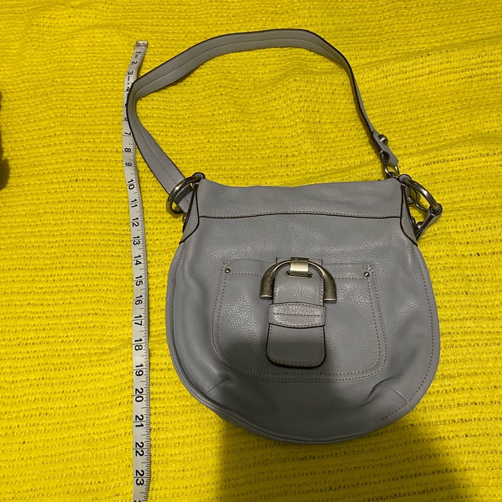 B Makowsky sky blue leather bag